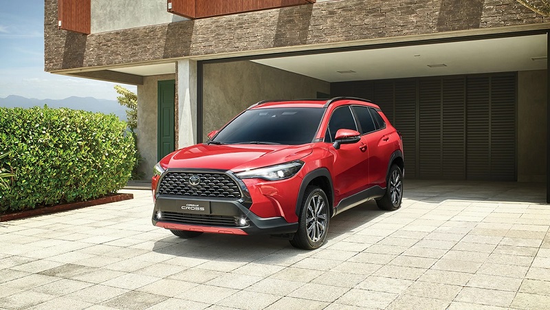 xe Toyota Cross 2023 màu đỏ 