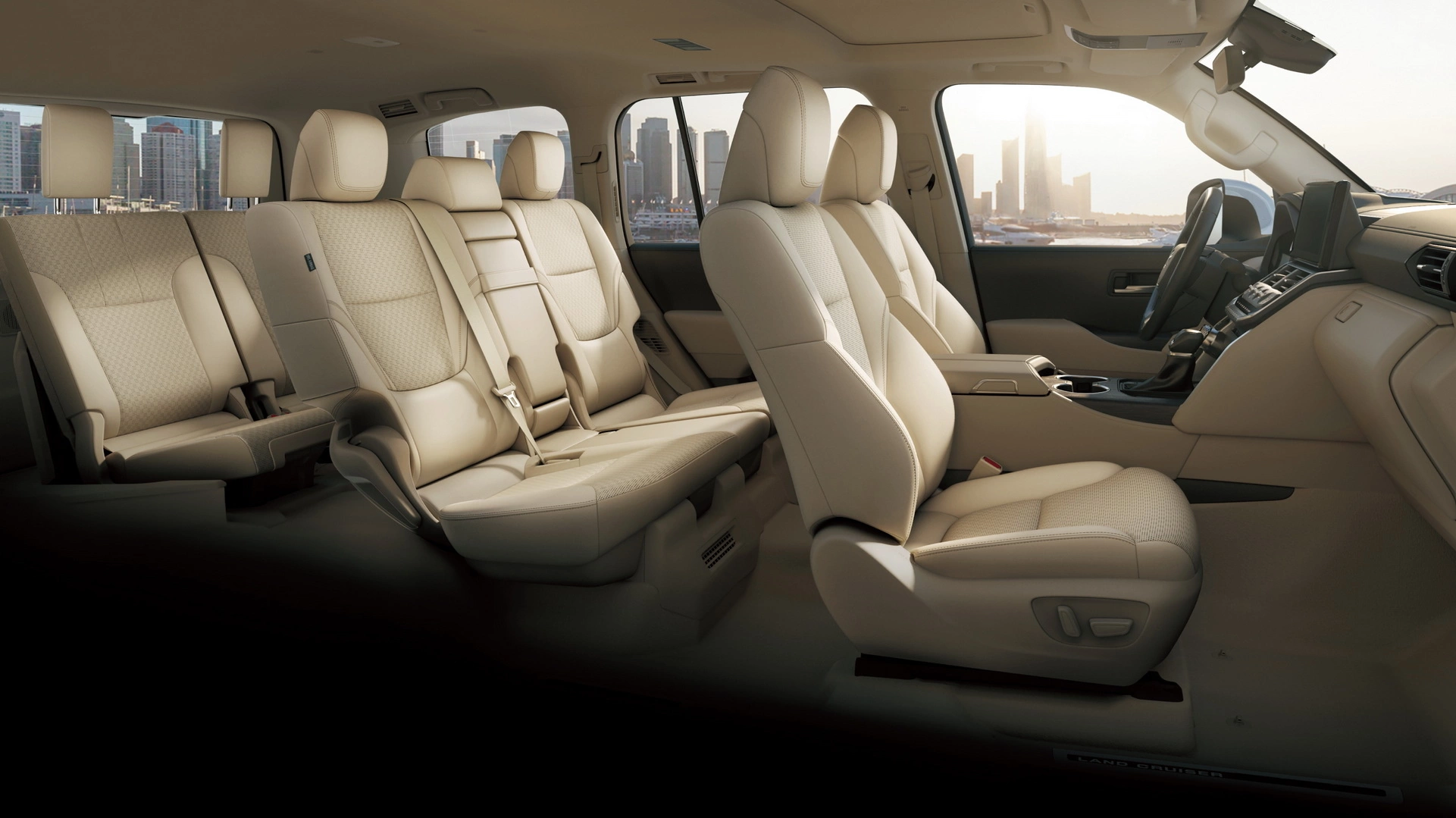 Nội thất Toyota Land Cruiser 300