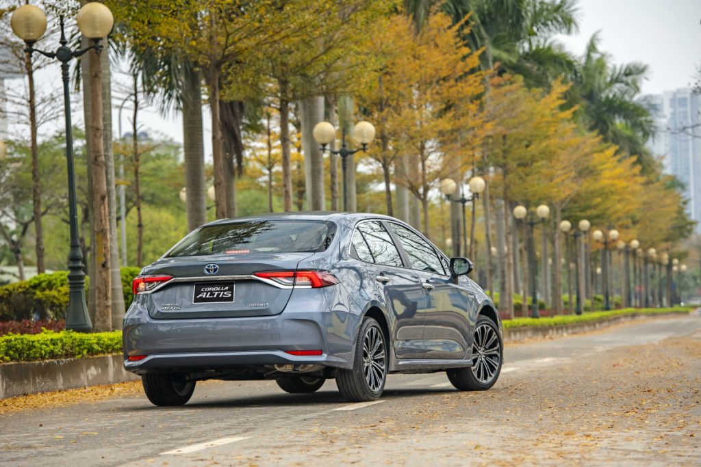 Ngoại thất Corolla Altis 2022