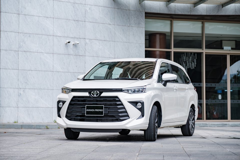 Giá xe Toyota Avanza Premio 2023: Thấp nhất từ 558 triệu