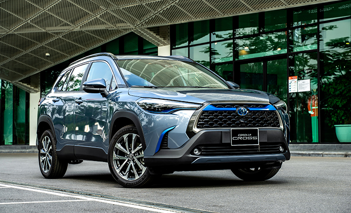 xe Toyota Corolla Cross 1.8HV màu xanh xám
