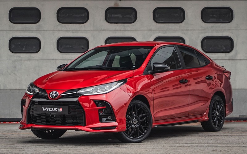 xe Toyota Vios GRS 2023 màu đỏ