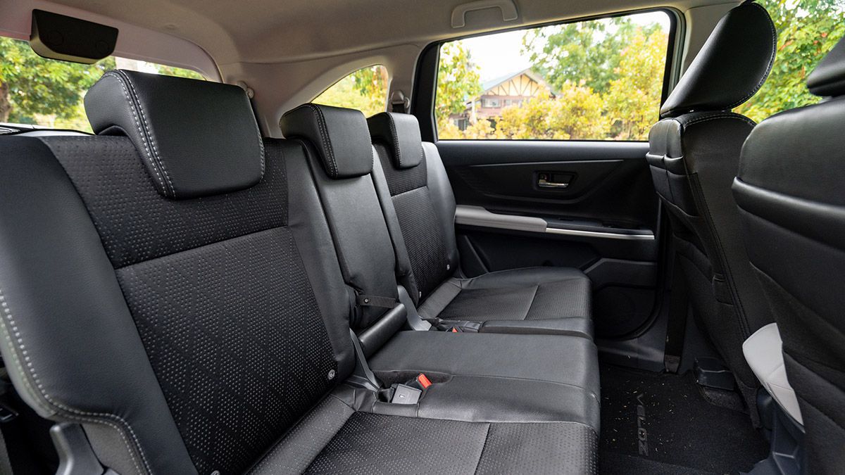 ghế sau xe veloz