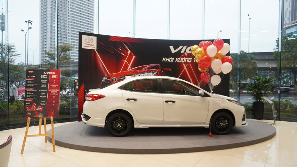 Toyota Vios G 2023 bàn giao xe tại TMD