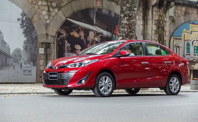 xe Vios 2023 màu đỏ