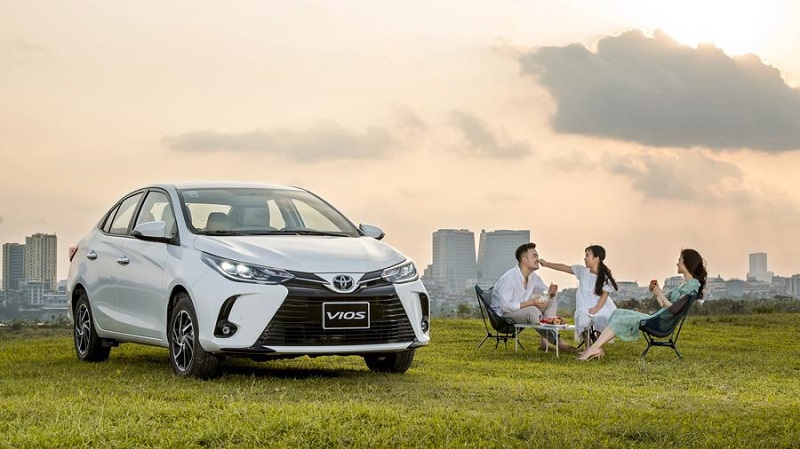 xe Vios 2023 màu trắng