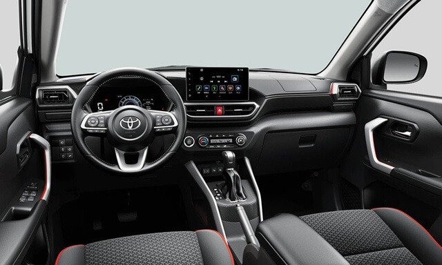 Ghế lái và nội thất xe Raize 2022 tại Toyota Mỹ Đình
