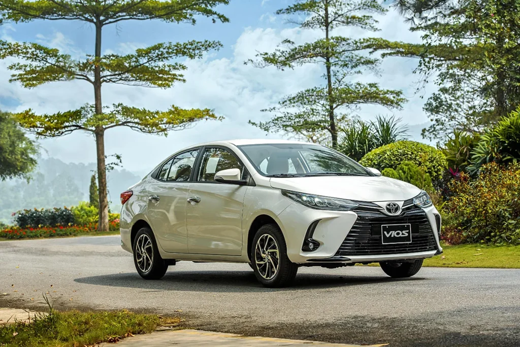 xe Vios 2023 màu trắng