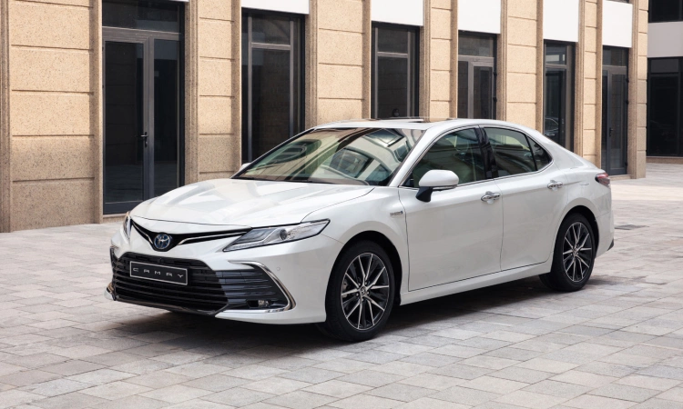 Đánh giá nội thất Toyota Camry 2024 chuẩn mực sedan hạng D sang trọng Ưu điểm, thông số, trang bị, hình ảnh và giá bán