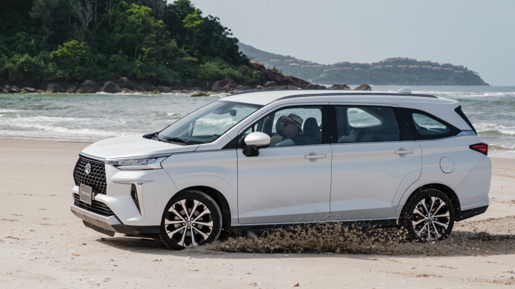 vận hành Toyota Veloz Cross 2025