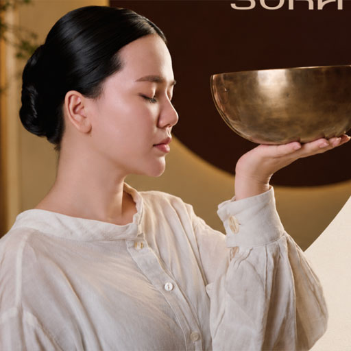 Ms. Thanh Hà